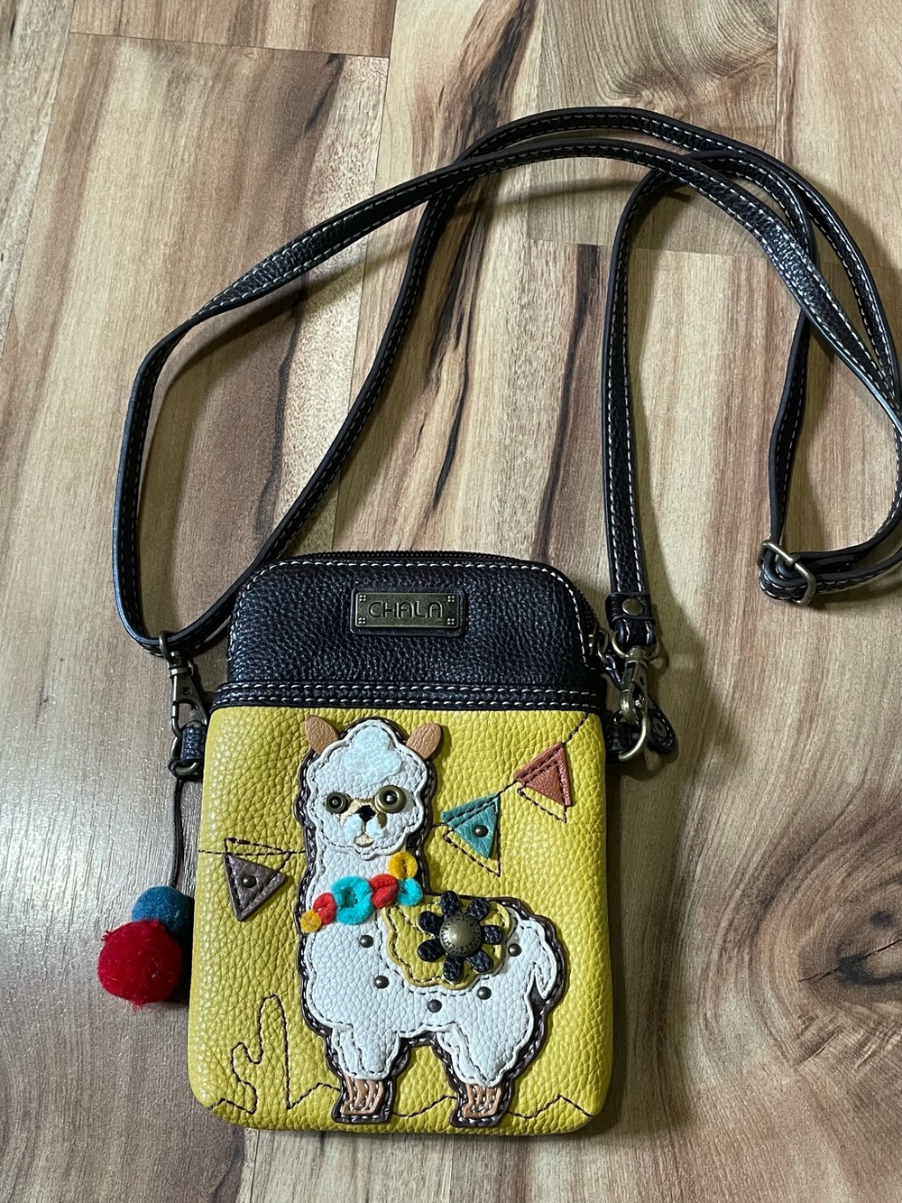 Chala Llama Cell Phone Purse Crossbody Wallet Yellow Faux Leather